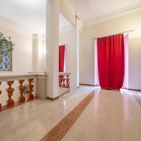 Palazzo Ducale - Romantico In Centro * 모데나