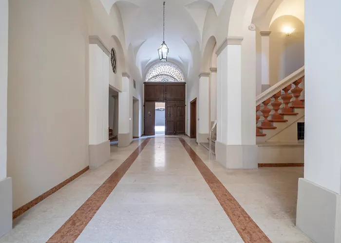 Palazzo Ducale - Romantico In Centro * Μόντενα